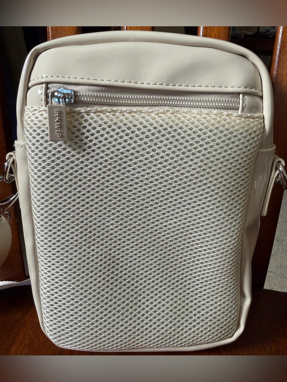 IHKWIP Ivory Patent Quilted Crossbody Bag & Matching Wallet Set - Picture 4 of 16